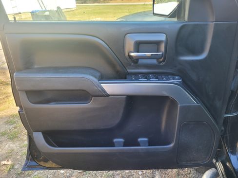 Used 2016 Chevrolet Silverado 1500 LT w/ All Star Edition image 9