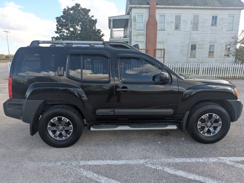 Used 2014 Nissan Xterra PRO-4X image 8