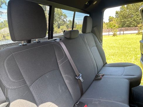 Used 2022 RAM 2500 Tradesman AWD/4WD image 12