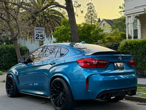 Used 2017 BMW X6 M image 17