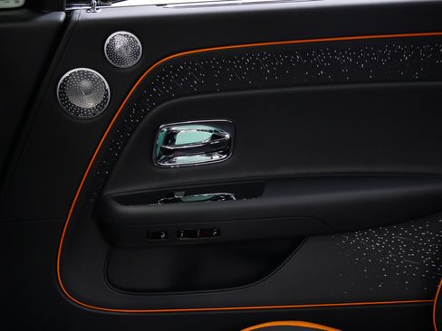 Used 2025 Rolls-Royce Spectre w/ Spectre Launch Package image 22