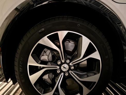 Used 2023 Ford Mustang Mach-E Premium image 17