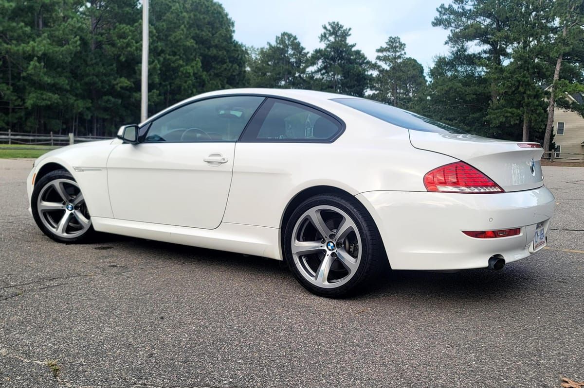 Used 2010 BMW 650i Coupe RWD image 5