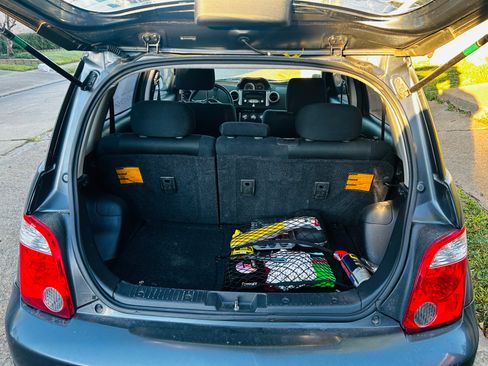 Used 2006 Scion xA Hatchback 4D image 9