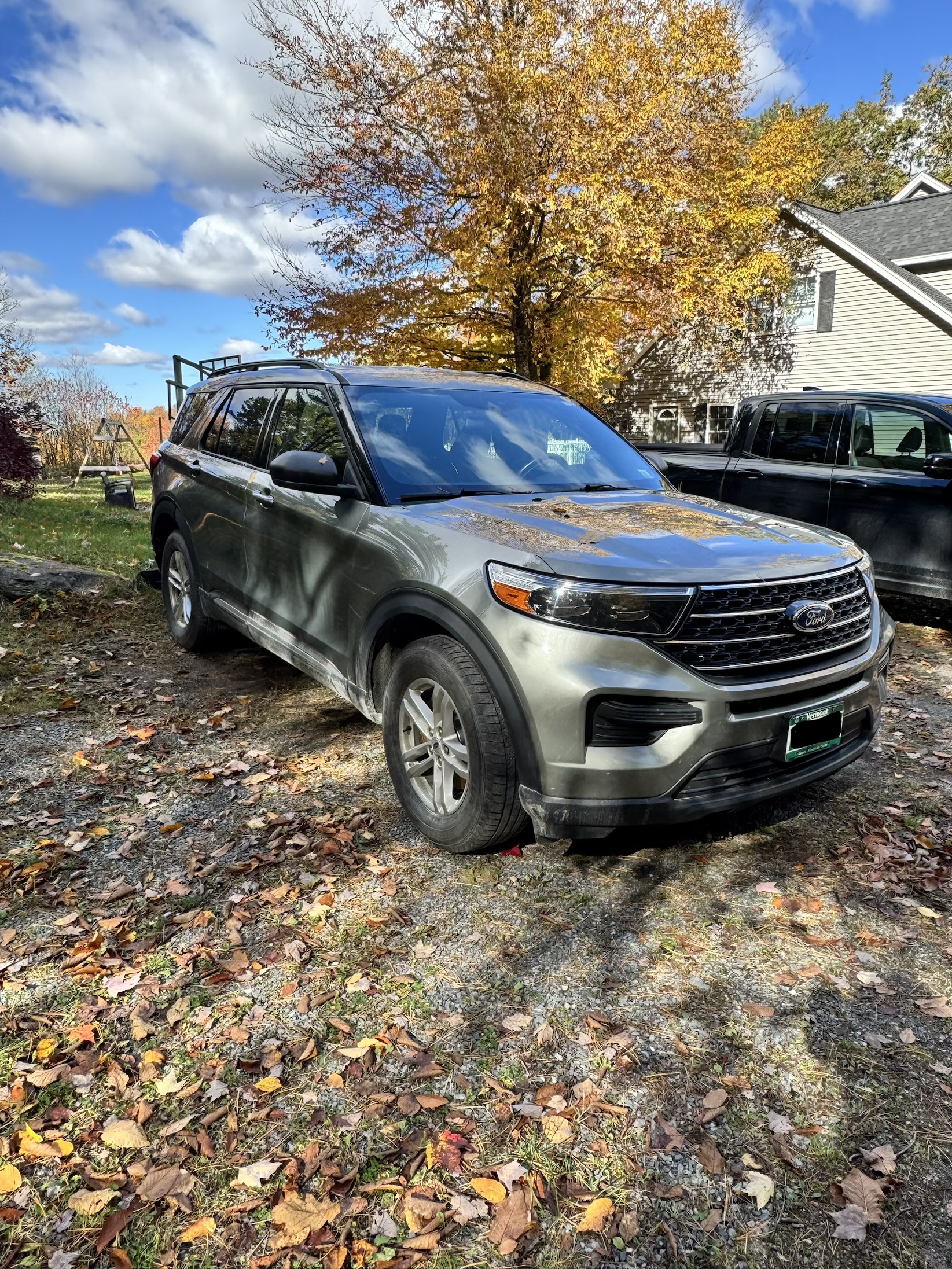 Used 2020 Ford Explorer XLT w/ Comfort Package AWD/4WD image 4