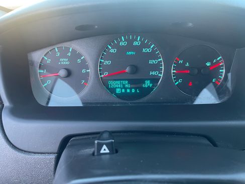 Used 2013 Chevrolet Impala LT image 8