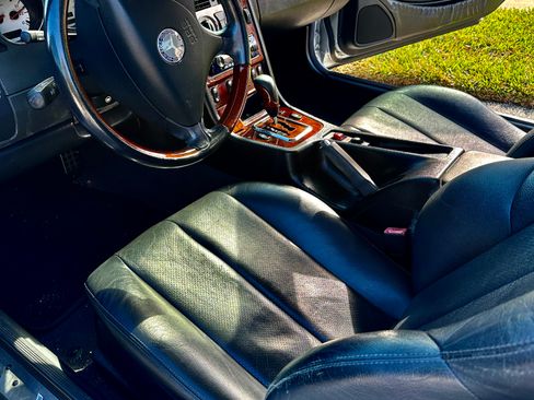 Used 2001 Mercedes-Benz SLK 320 image 8