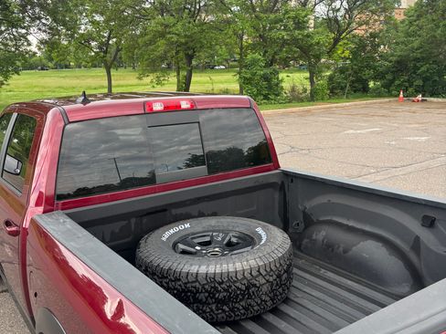Used 2017 RAM 1500 Rebel w/ Luxury Group AWD/4WD image 8