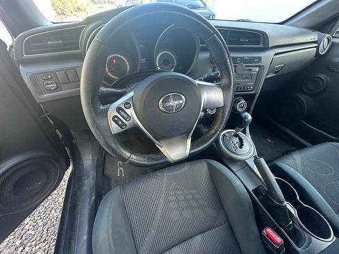 Used 2013 Scion tC FWD image 6