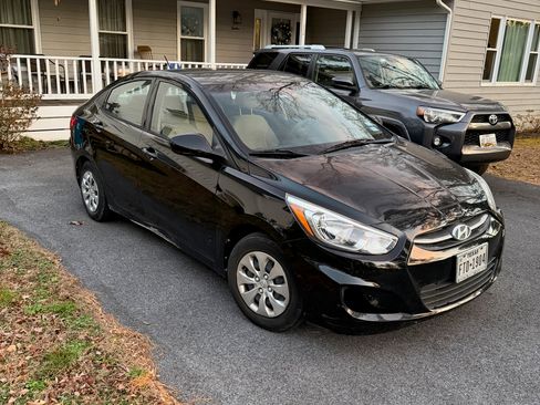 Used 2015 Hyundai Accent GLS image 4