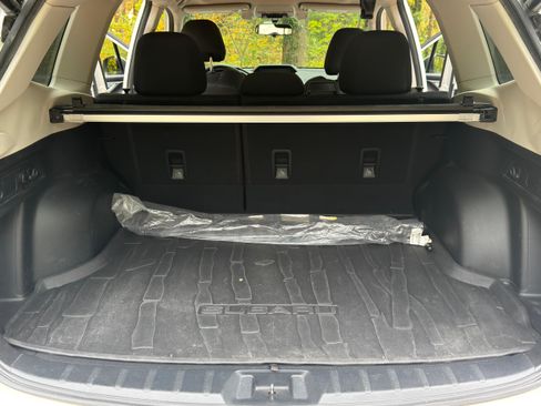 Used 2019 Subaru Forester Premium image 20