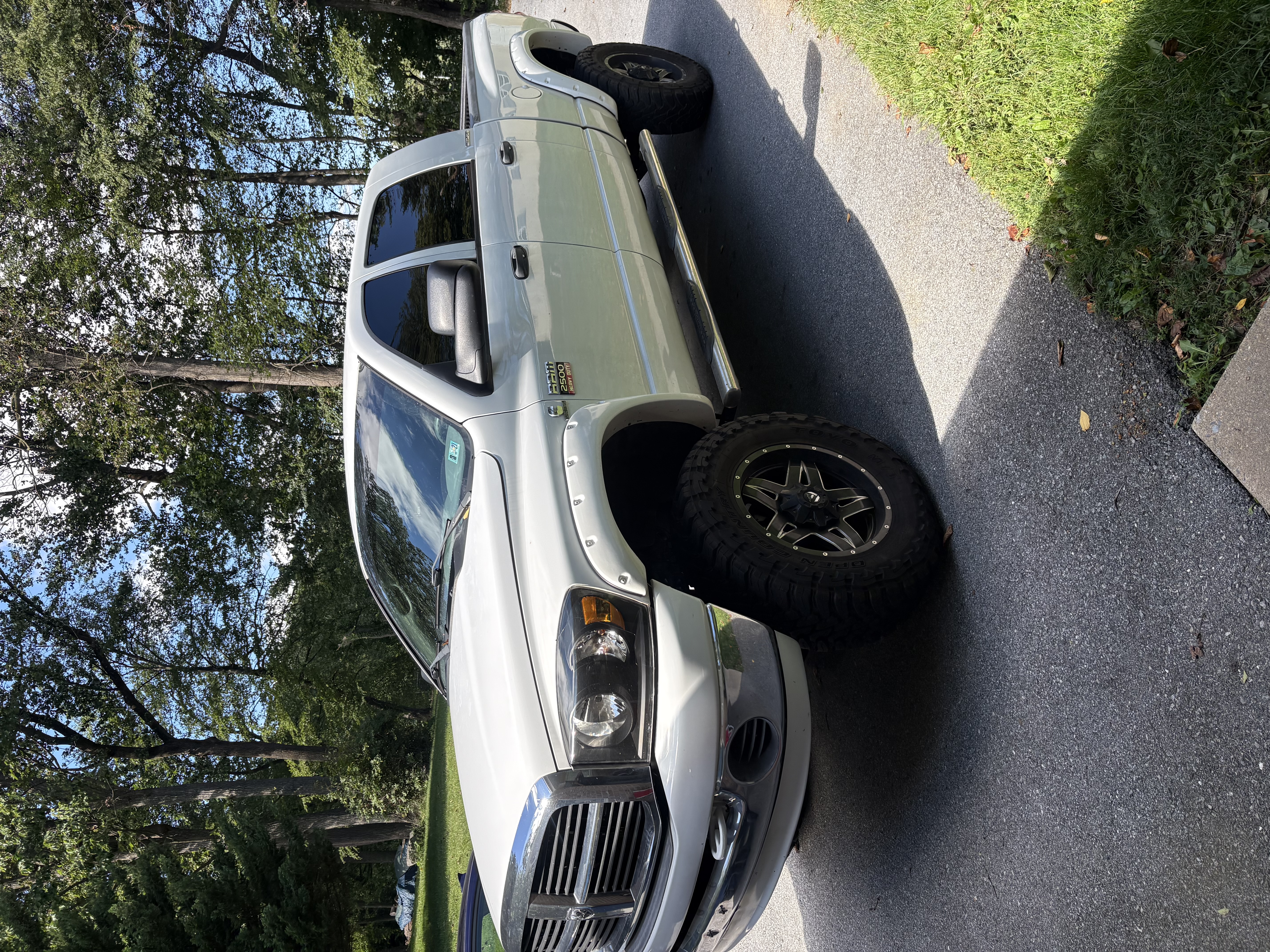 Used 2007 Dodge Ram 2500 Truck SLT w/ Protection Group AWD/4WD image 2