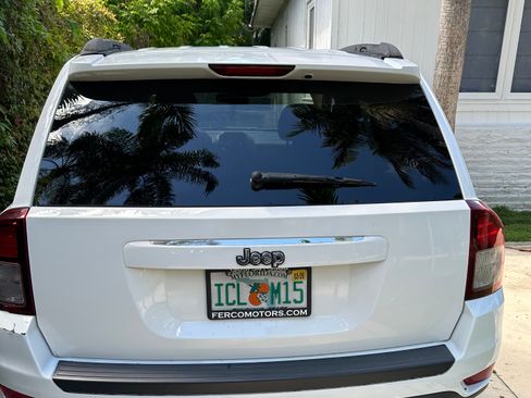 Used 2015 Jeep Compass Sport w/ Power Value Group image 2