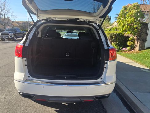 Used 2014 Buick Enclave Leather w/ Trailering Provision Package image 8