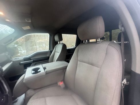 Used 2018 Ford F150 XLT w/ Equipment Group 302A Luxury image 6