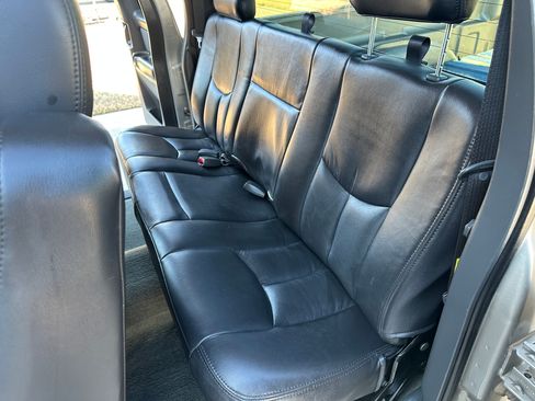 Used 2003 Chevrolet Silverado 1500 LS image 23