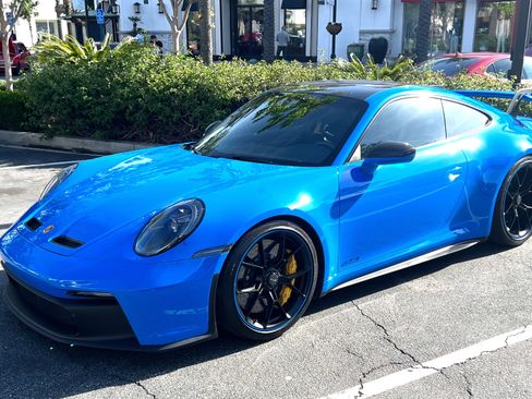 Used 2022 Porsche 911 GT3 RWD image 2