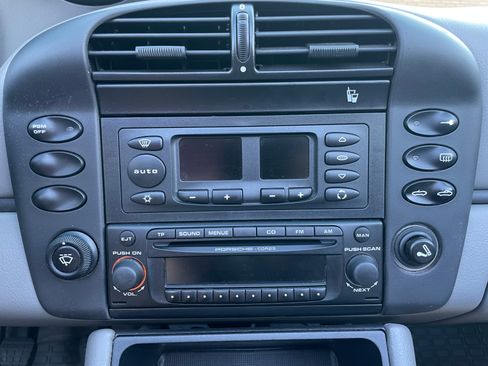 Used 2003 Porsche Boxster S image 8