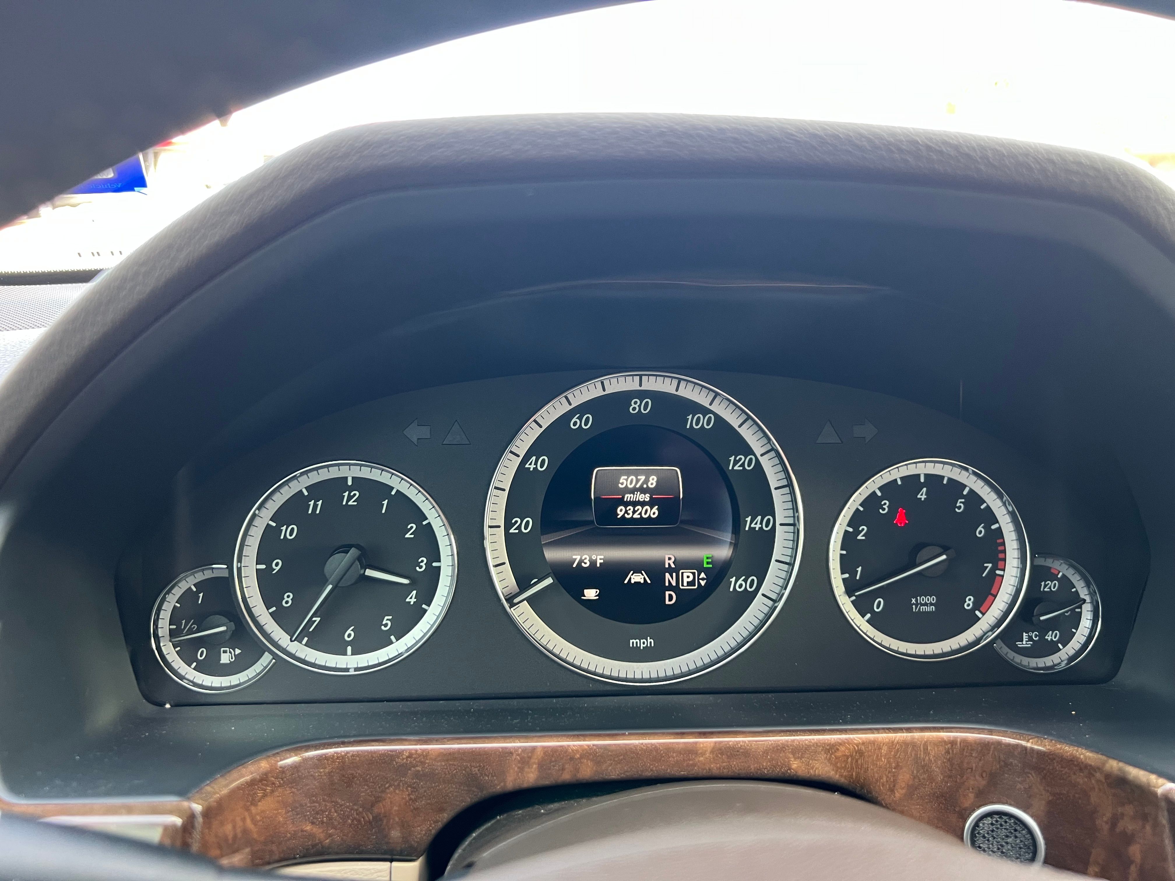 Used 2013 Mercedes-Benz E 350 Sedan image 1