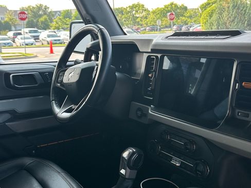 Used 2023 Ford Bronco Badlands AWD/4WD image 22