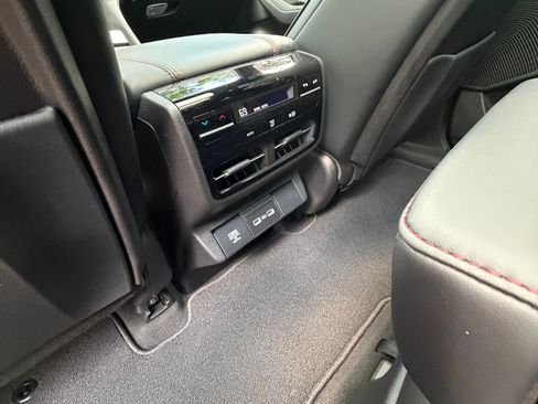 Used 2022 Acura MDX A-Spec AWD/4WD image 16