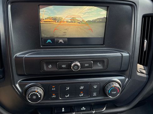 Used 2018 Chevrolet Silverado 2500 W/T w/ WT Convenience Package AWD/4WD image 19
