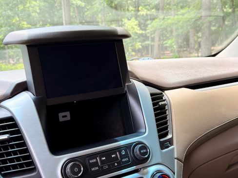Used 2015 GMC Yukon SLT RWD image 13