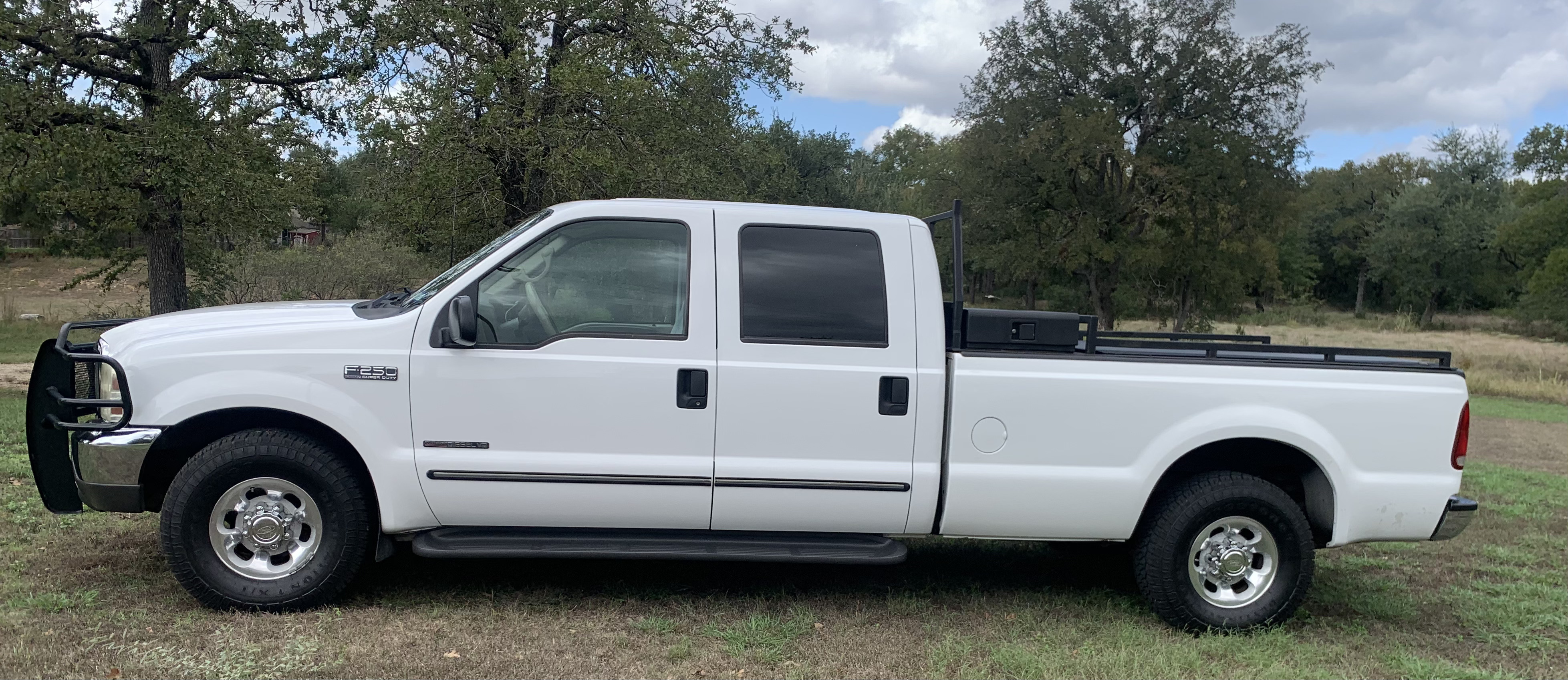 Used 1999 Ford F250 2WD Crew Cab Super Duty image 1
