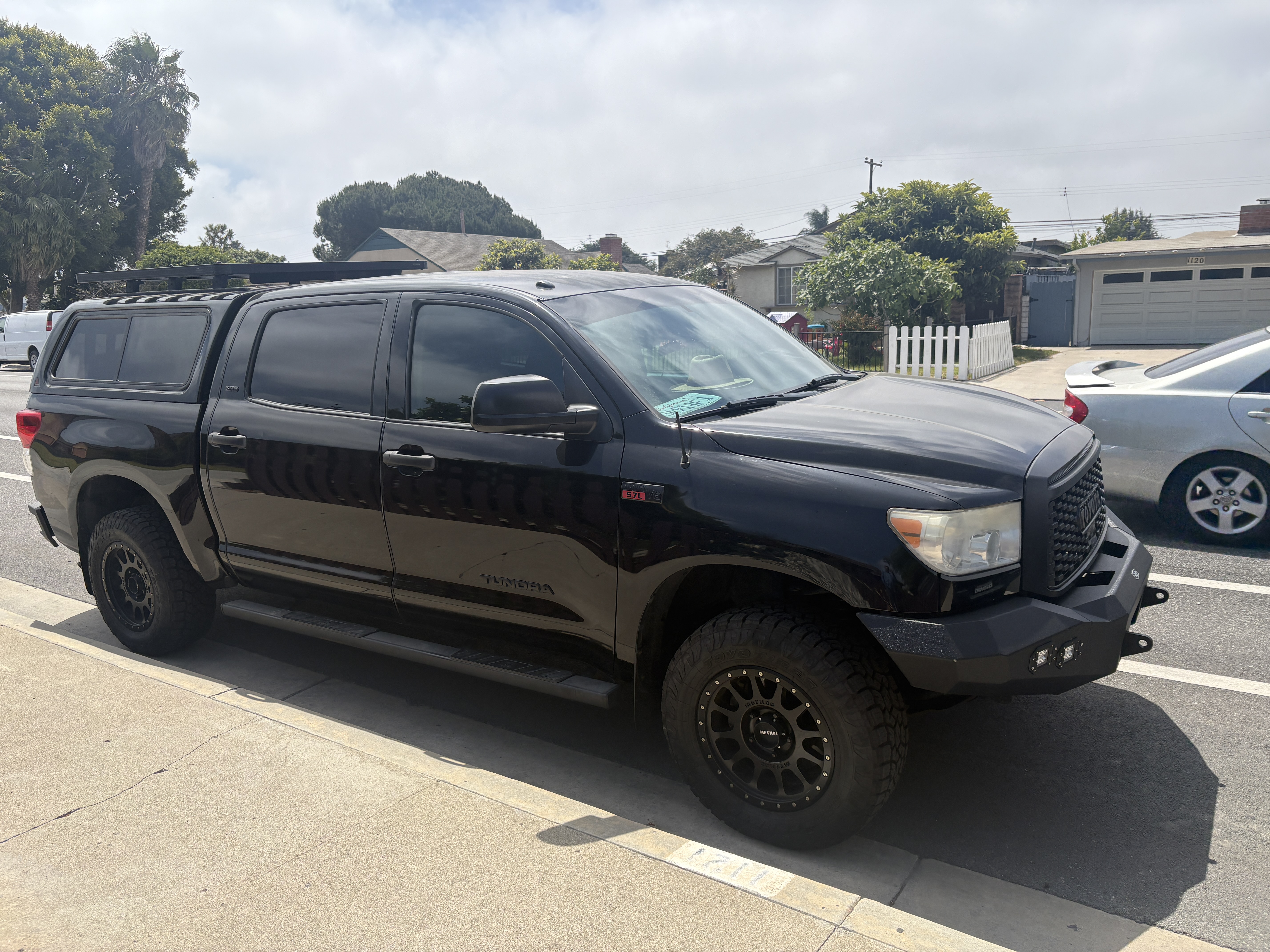 Used 2012 Toyota Tundra 4x4 CrewMax w/ TRD Off-Road Pkg image 6