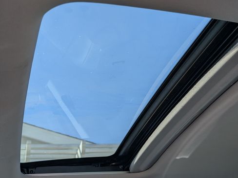 Used 2013 Honda Accord EX-L image 9