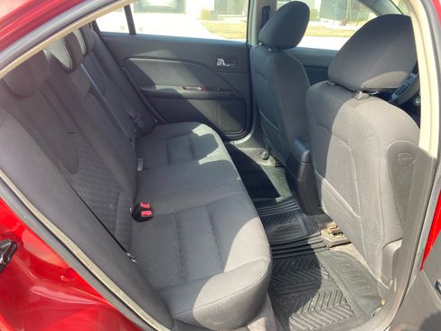 Used 2010 Ford Fusion SE image 16