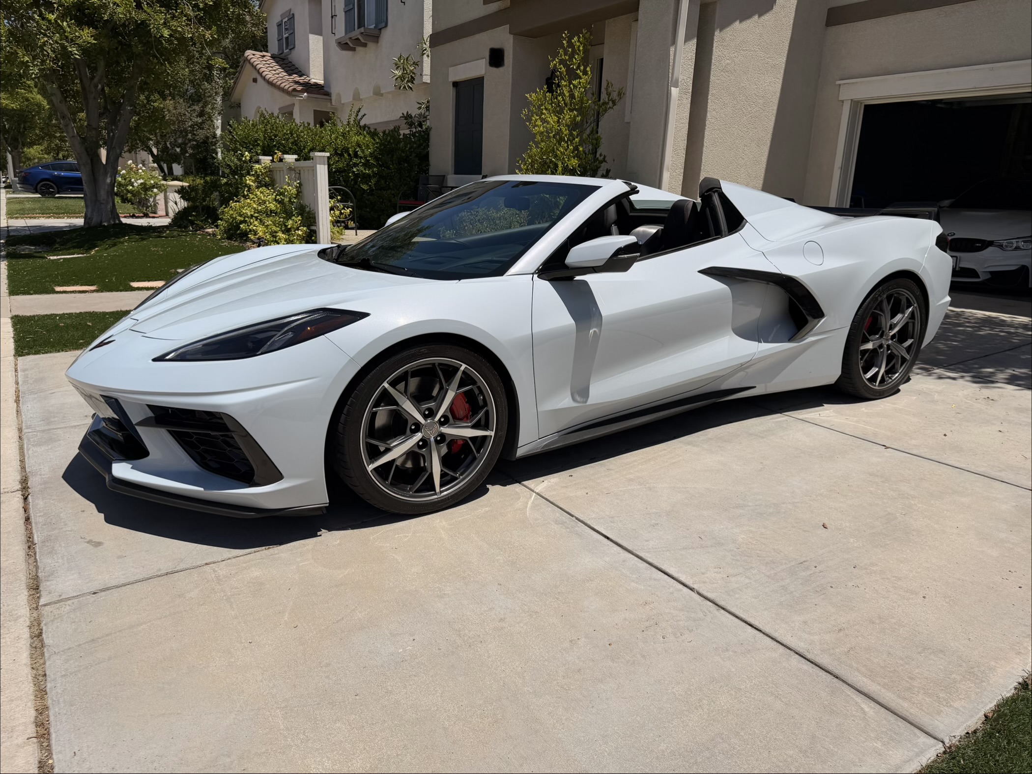 Used 2021 Chevrolet Corvette Stingray Premium Conv w/ Z51 Performance Package RWD image 11