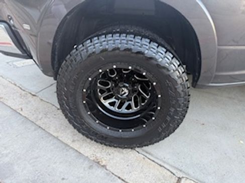 Used 2020 RAM 3500 Laramie image 15