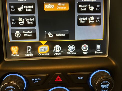 Used 2015 Jeep Grand Cherokee High Altitude image 12