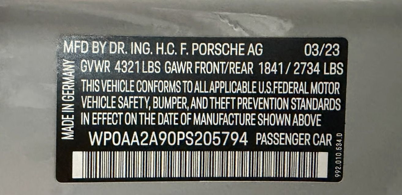 Used 2023 Porsche 911 Carrera RWD image 2