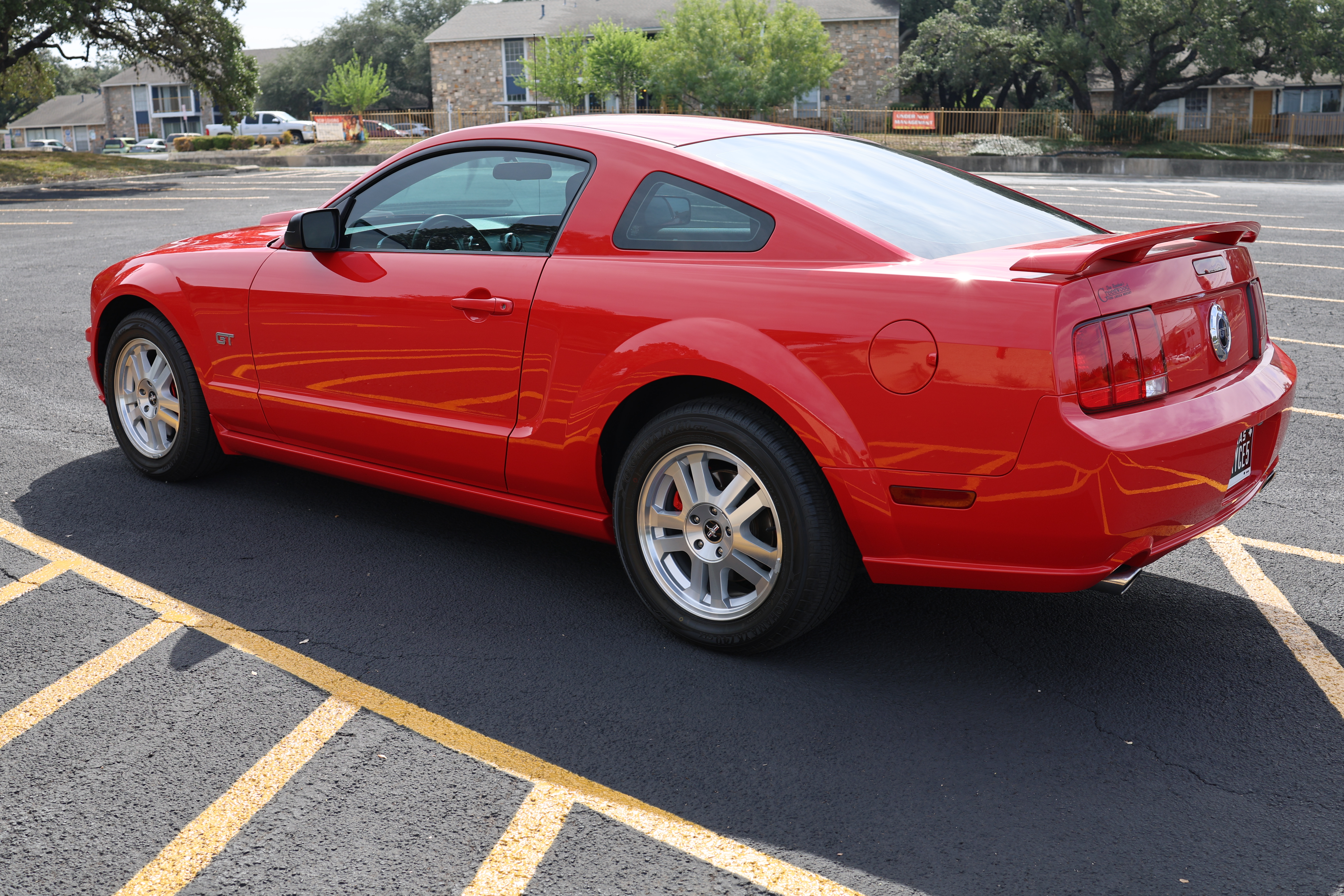 Used 2007 Ford Mustang GT RWD image 4