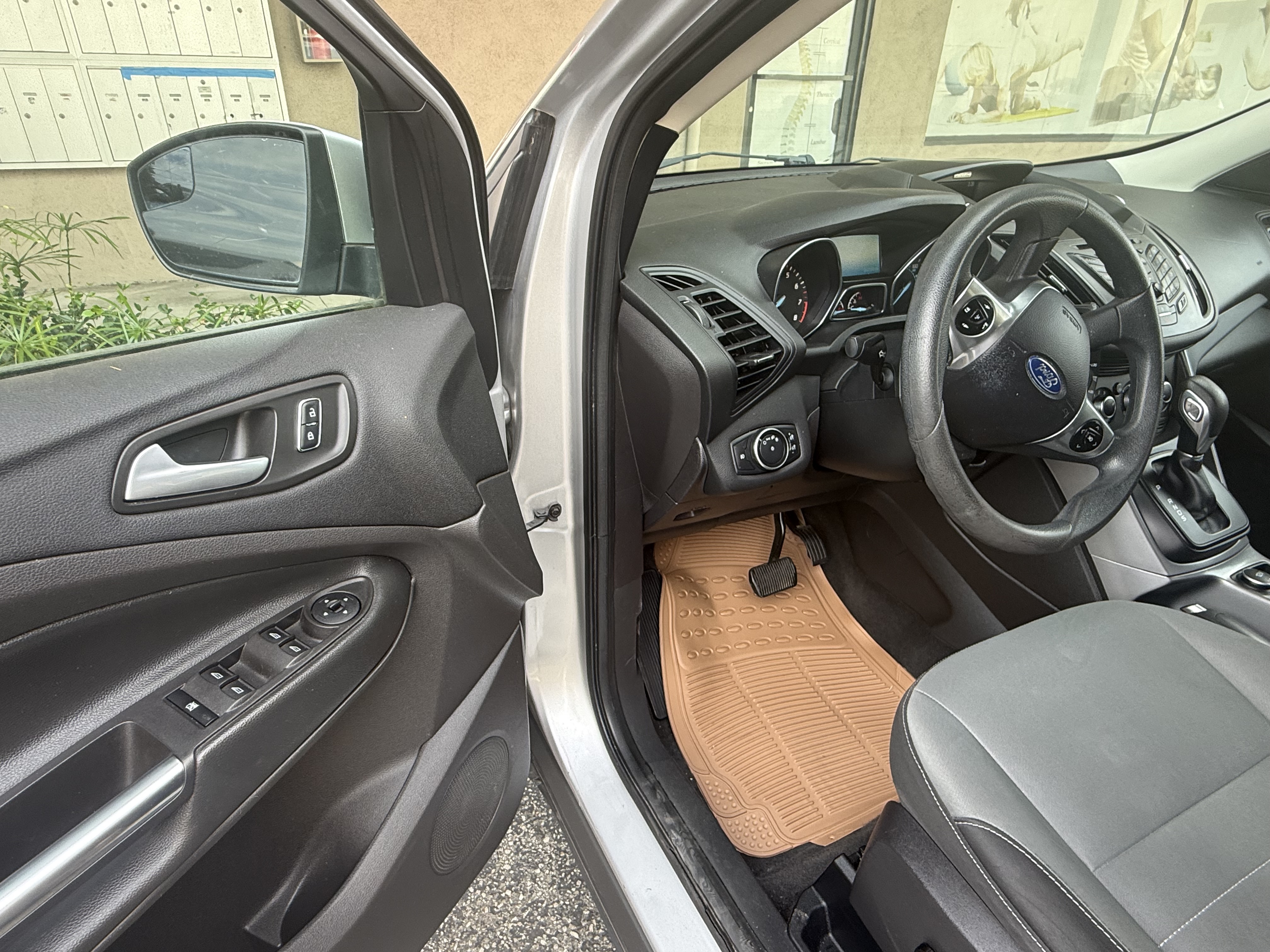 Used 2016 Ford Escape SE AWD/4WD image 13