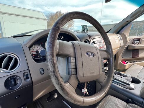 Used 2007 Ford F150 Lariat image 4