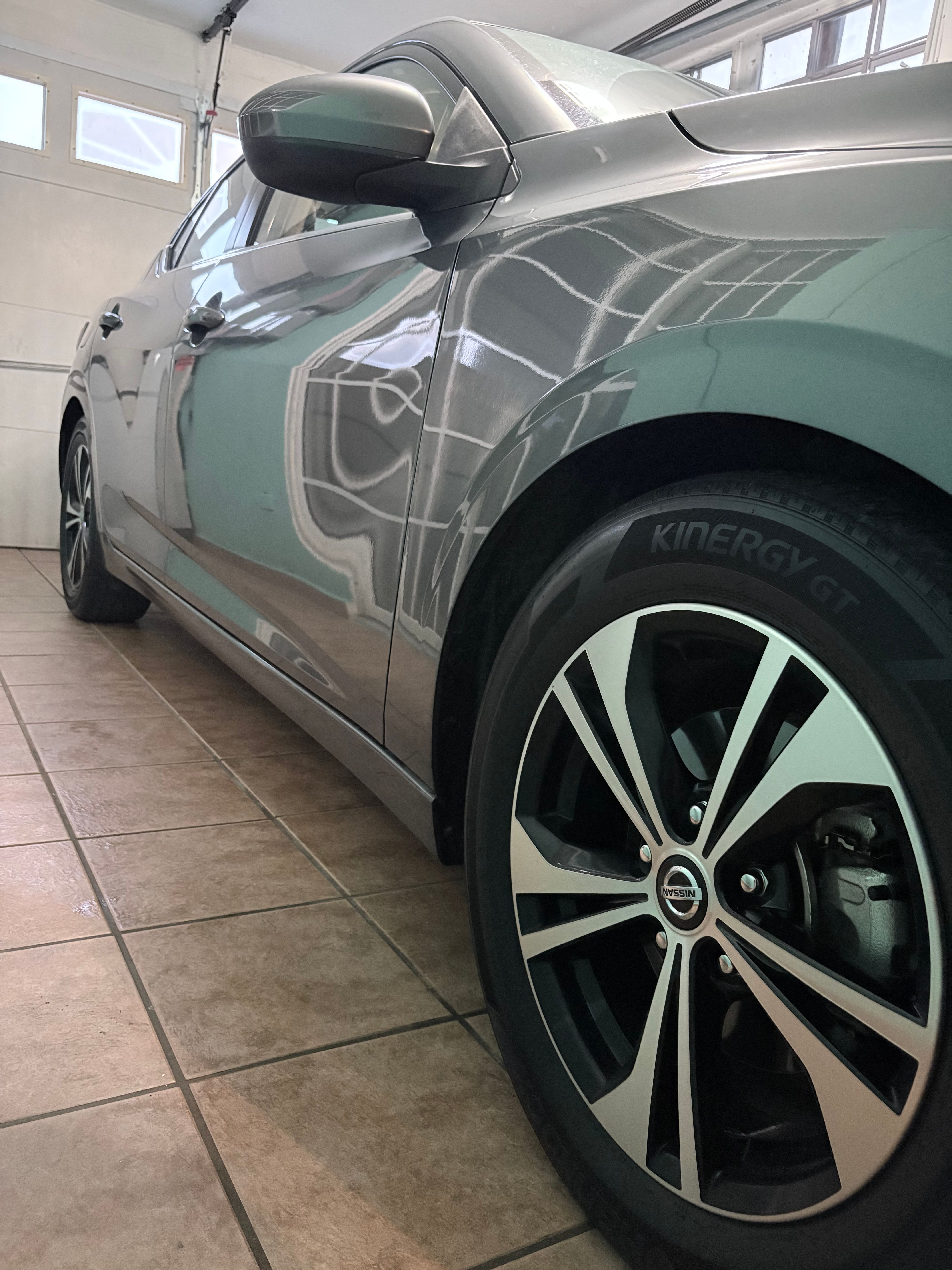 Used 2022 Nissan Sentra SV FWD image 5