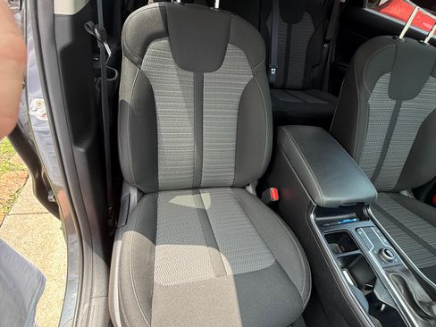 Used 2022 Kia Sorento LX AWD/4WD image 10