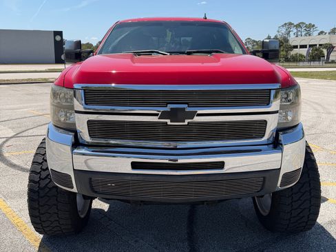 Used 2010 Chevrolet Silverado 2500 LTZ w/ Convenience Package AWD/4WD image 5