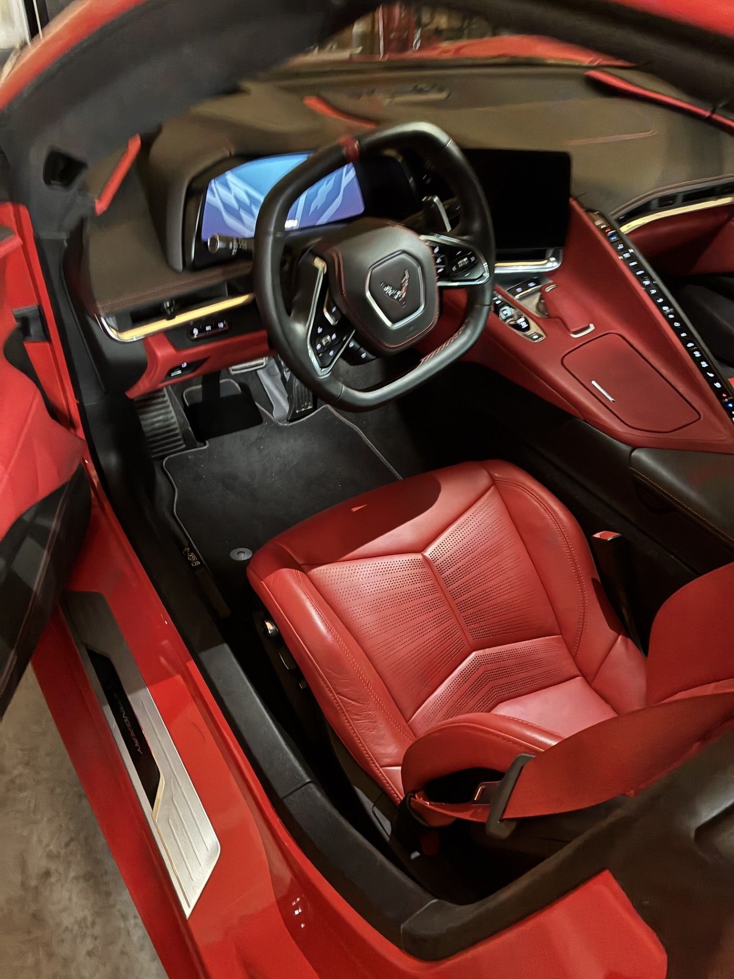 Used 2020 Chevrolet Corvette Stingray Premium Cpe w/ 3LT Preferred Equipment Group RWD image 14