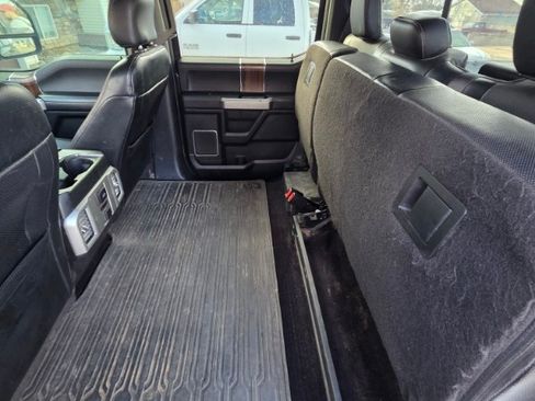 Used 2015 Ford F150 Lariat w/ Equipment Group 502A Luxury image 15