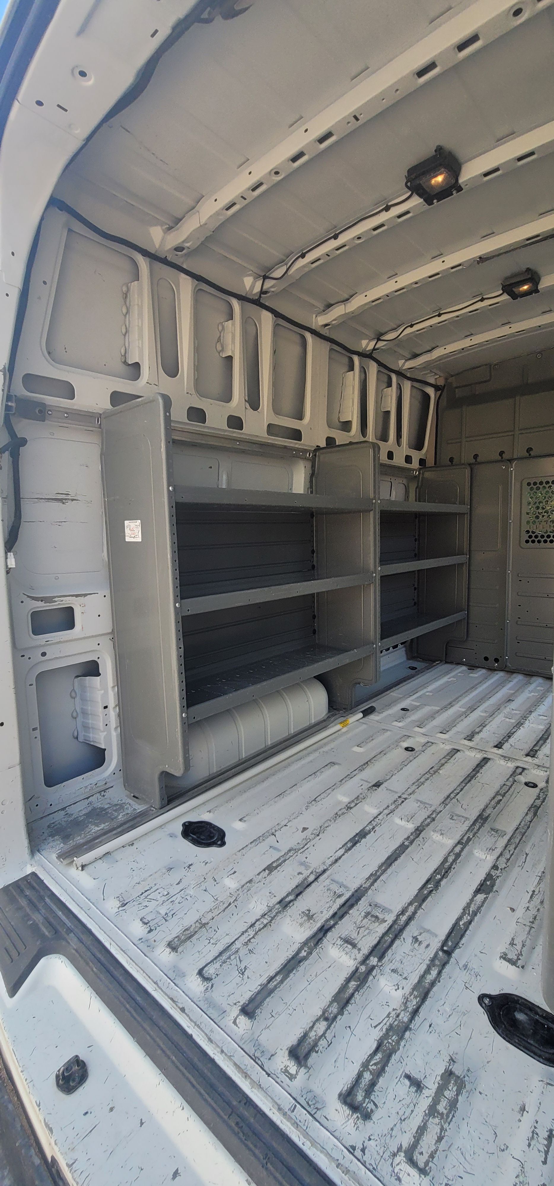 Used 2018 Nissan NV 2500 S RWD image 19