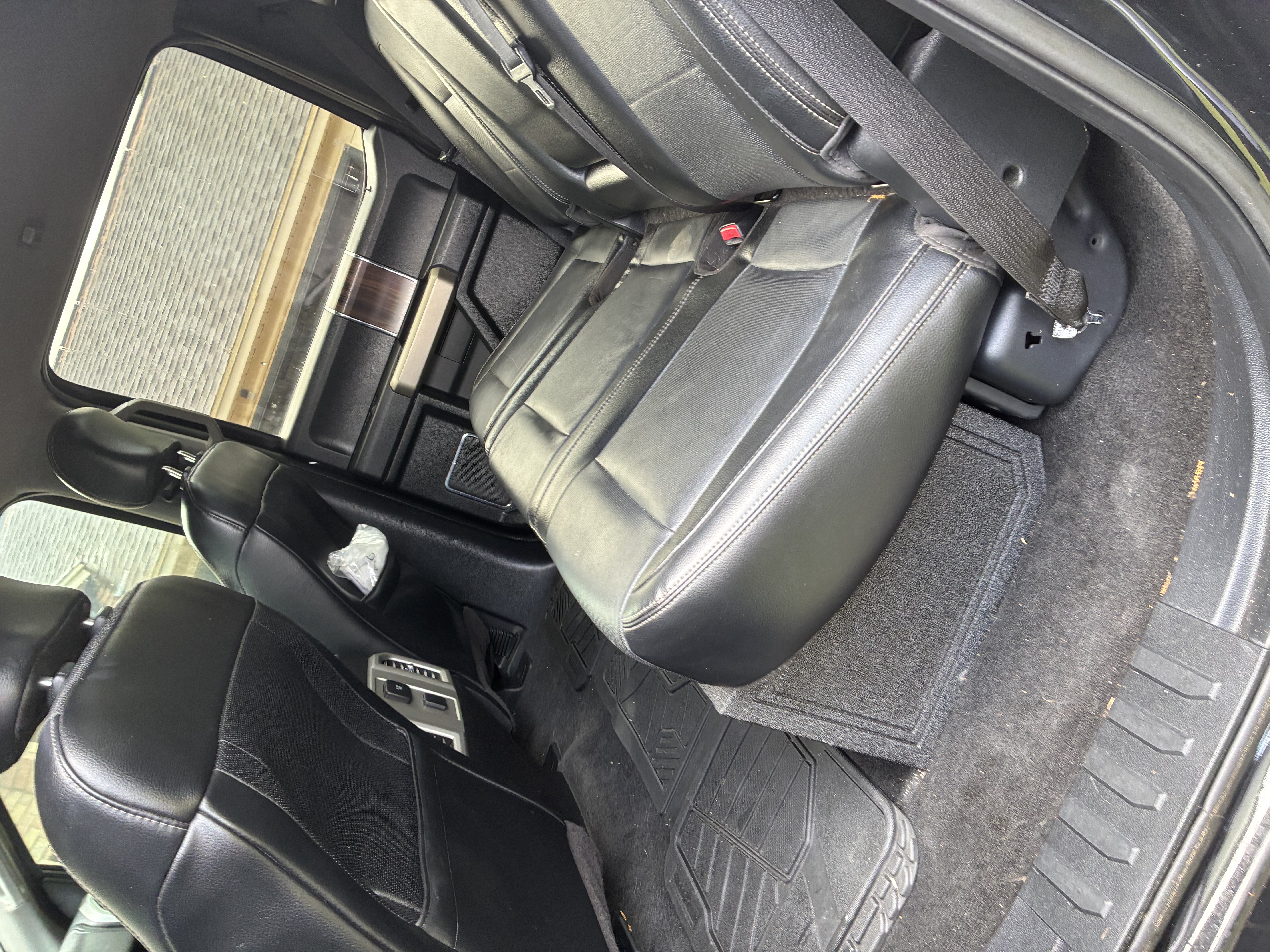 Used 2015 Ford F150 Lariat AWD/4WD image 11