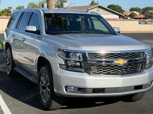 Used 2018 Chevrolet Tahoe 2WD w/ Remote Keyless Entry Package image 1