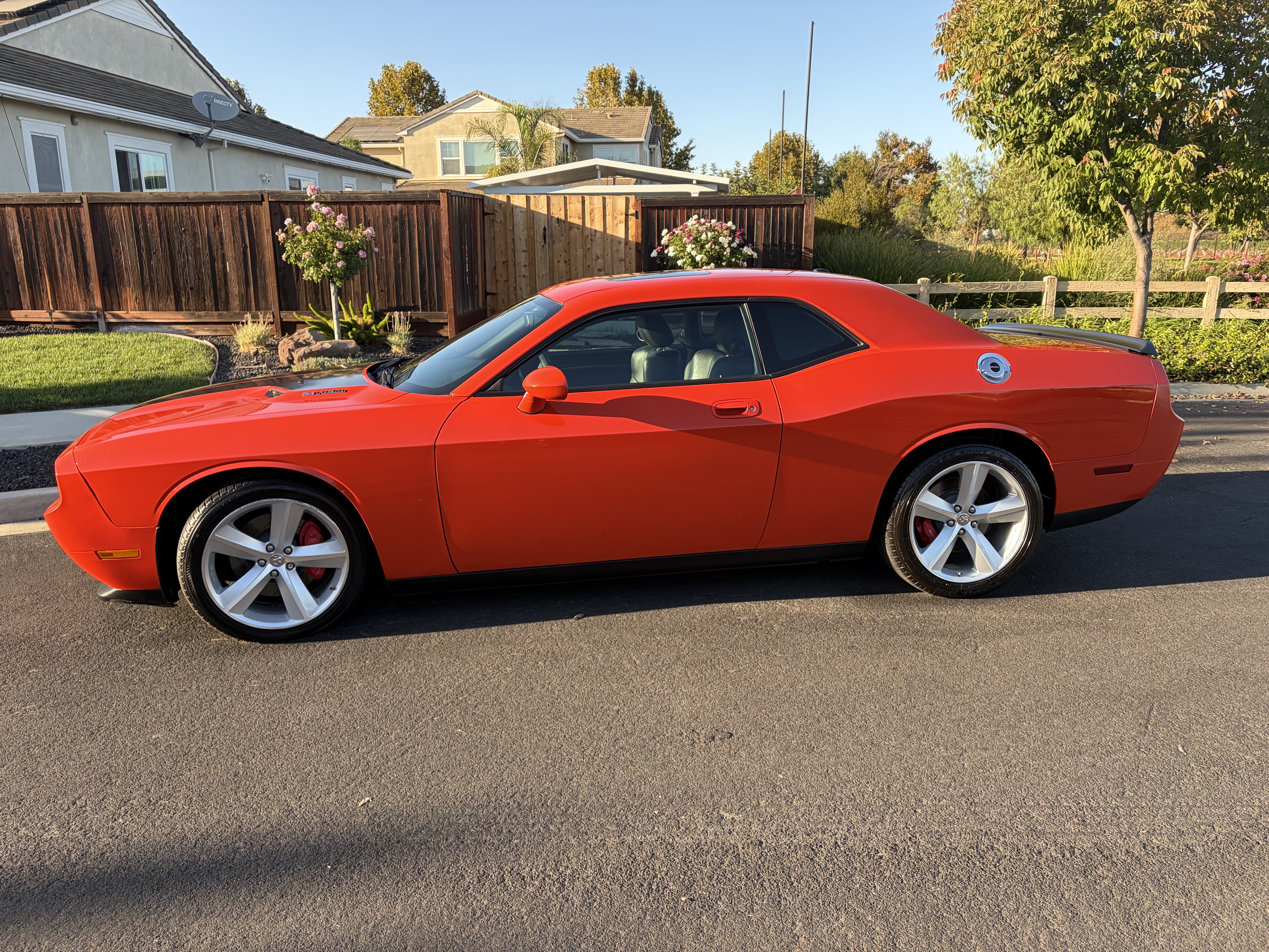 Used 2008 Dodge Challenger SRT8 RWD image 17