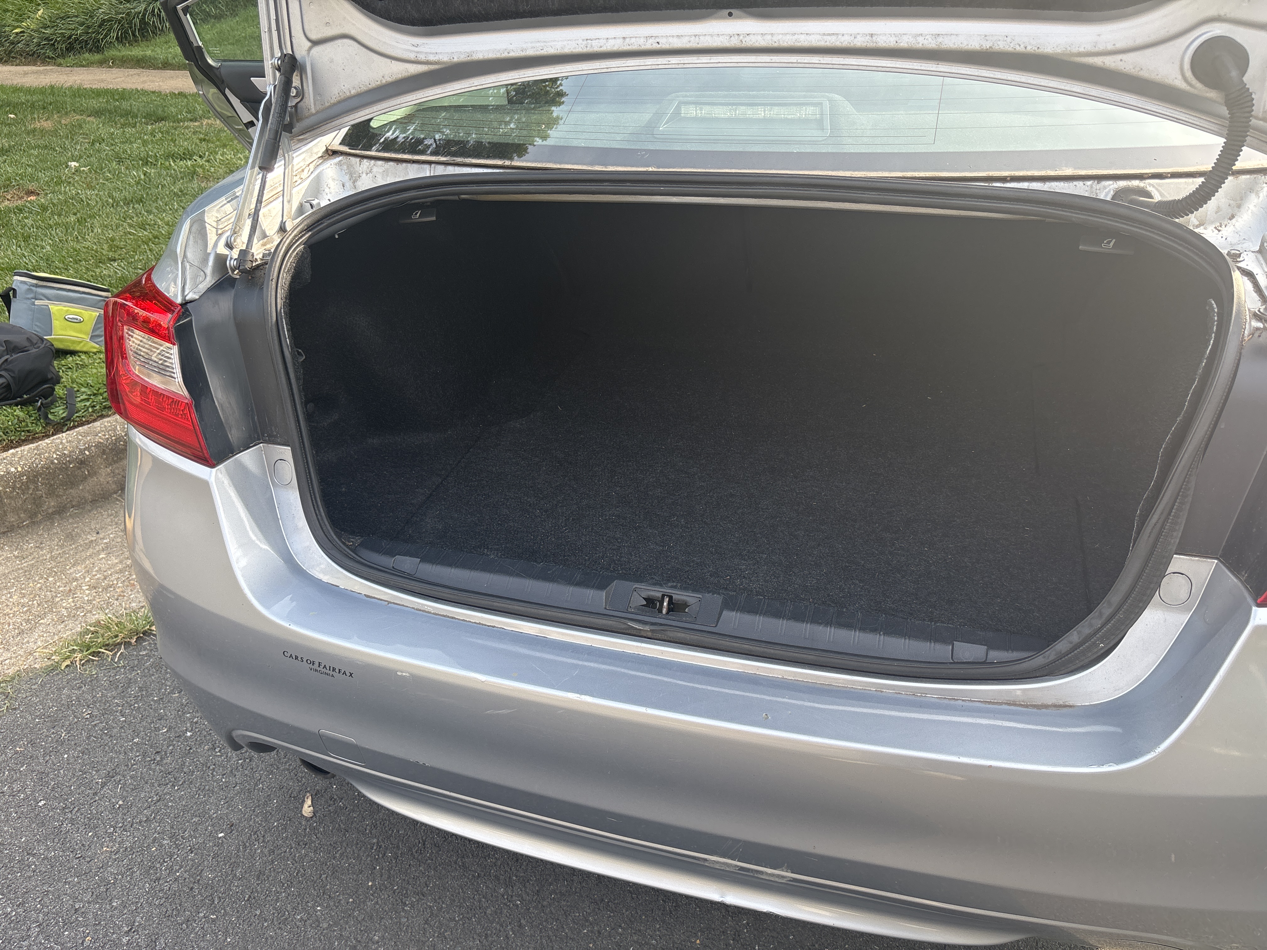 Used 2015 Subaru Legacy 2.5i Premium AWD/4WD image 15