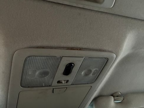 Used 2005 INFINITI FX35 2WD image 24