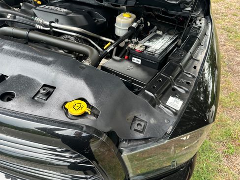Used 2017 RAM 2500 SLT AWD/4WD image 5